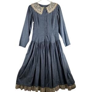 Vintage Gunne Sax 7 Chambray Blue Prairie Dress Lace Trim Bib Collar Cottagecore